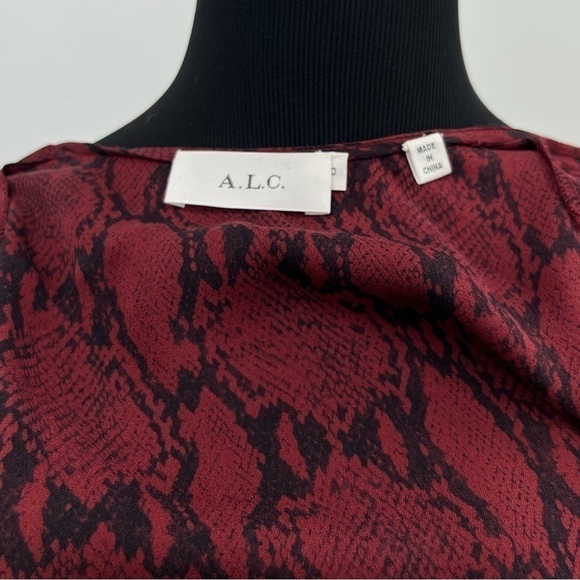 ALC RED SNAKESKIN SILK LONG PUFF SLEEVE RED HOLIDAY TIANNA WRAP MIDI DRESS - Picture 6 of 11